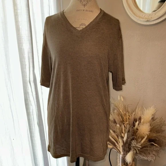 Hutch men’s v-neck shortsleeve t-shirt soft vintage set of 2 tan & orange Large - Picture 5 of 16